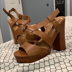 Boho Tan Heels